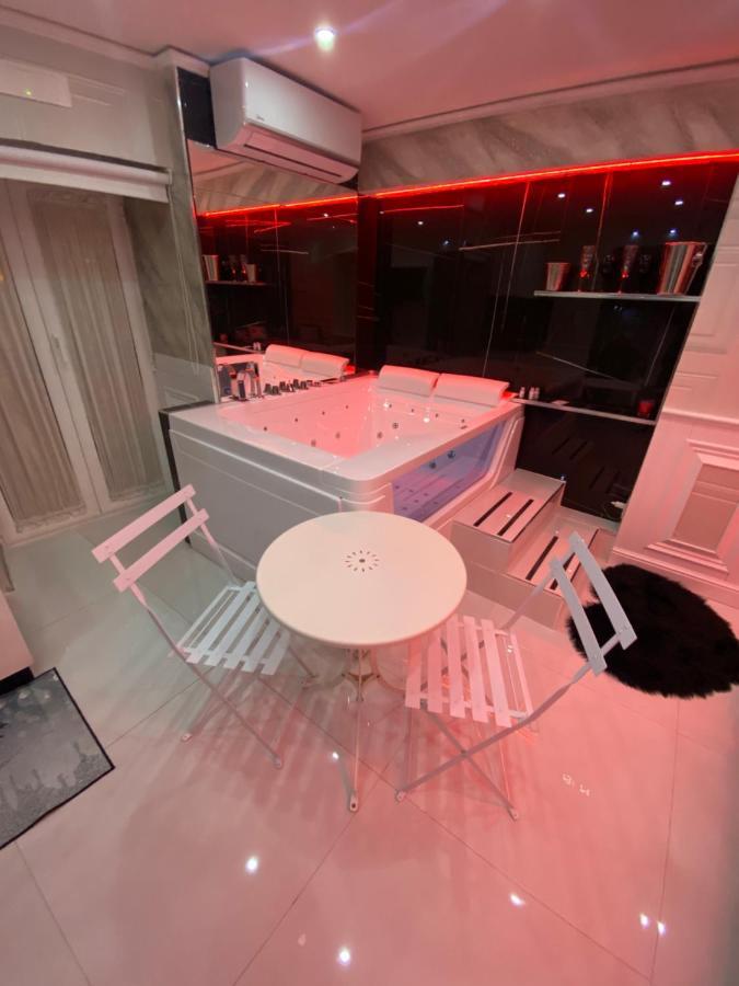 Samm B&B Porta San Gennaro เนเปิลส์ ภายนอก รูปภาพ